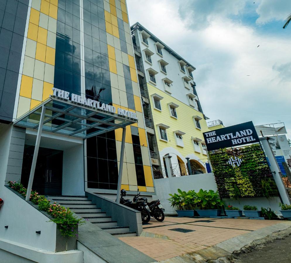 The Heartland Business Hotel, Trivandrum Тривандрум Экстерьер фото